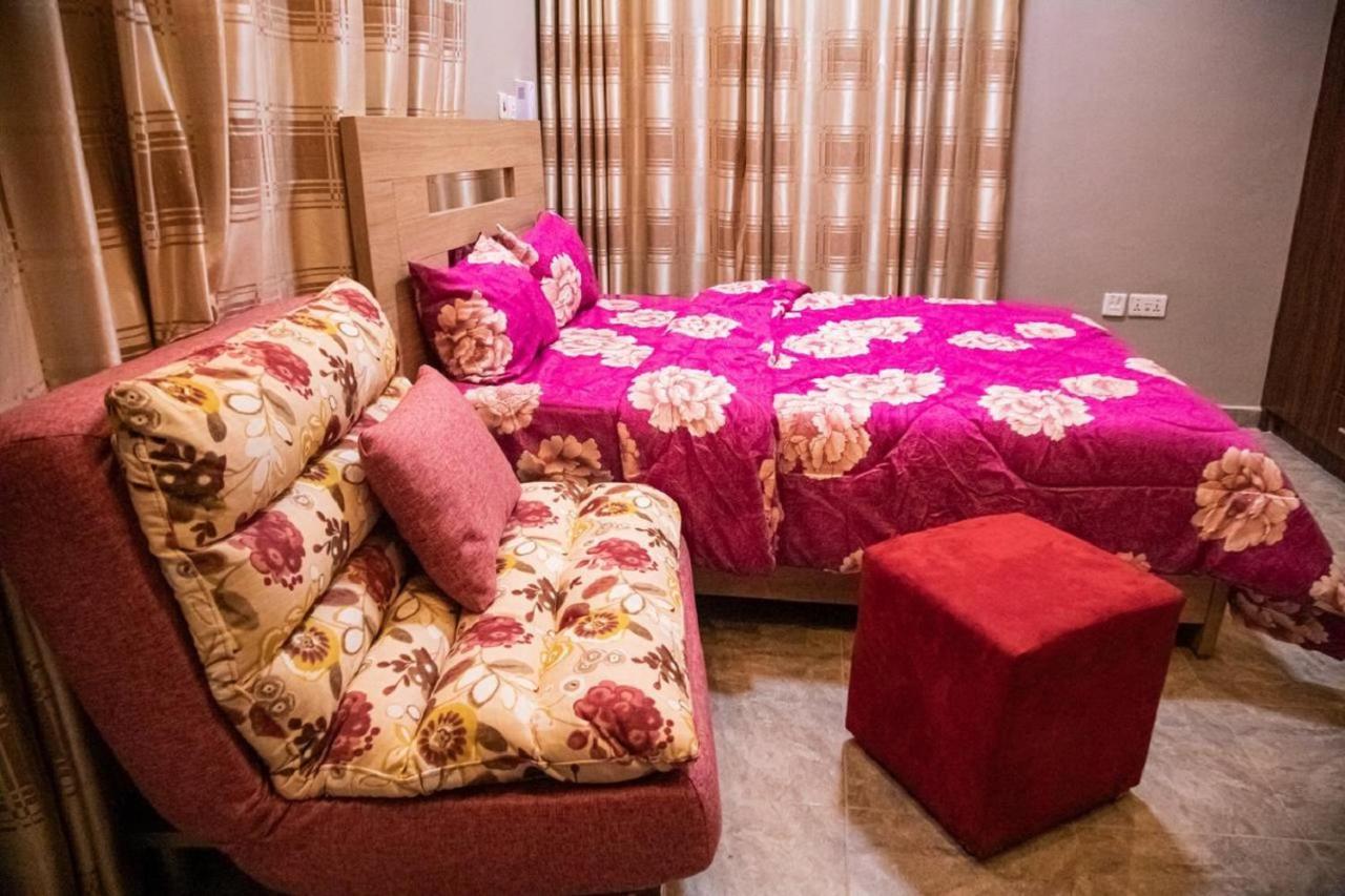 Bays Boutique Apartment Accra Ngoại thất bức ảnh