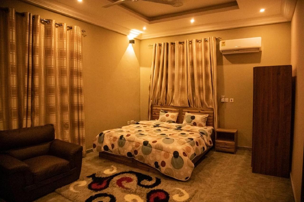 Bays Boutique Apartment Accra Ngoại thất bức ảnh