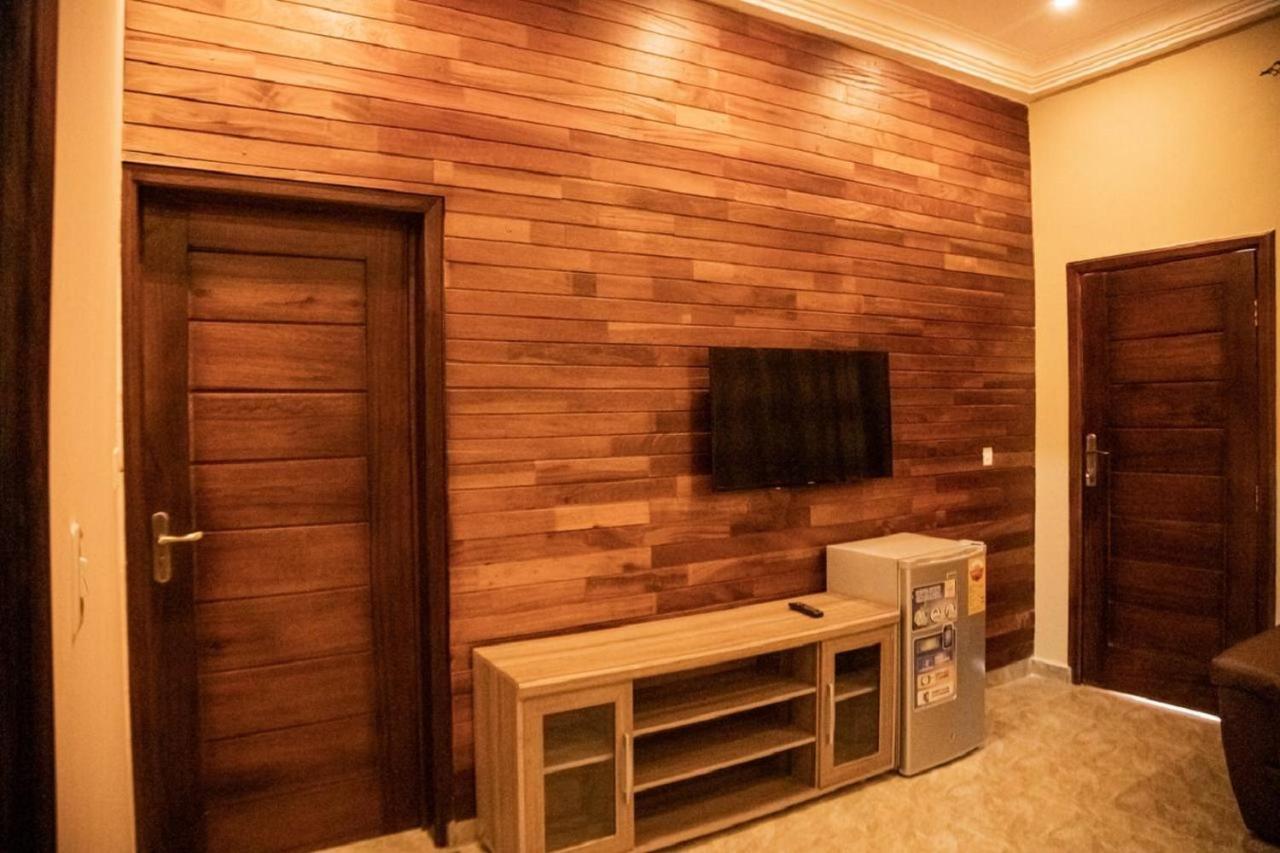 Bays Boutique Apartment Accra Ngoại thất bức ảnh