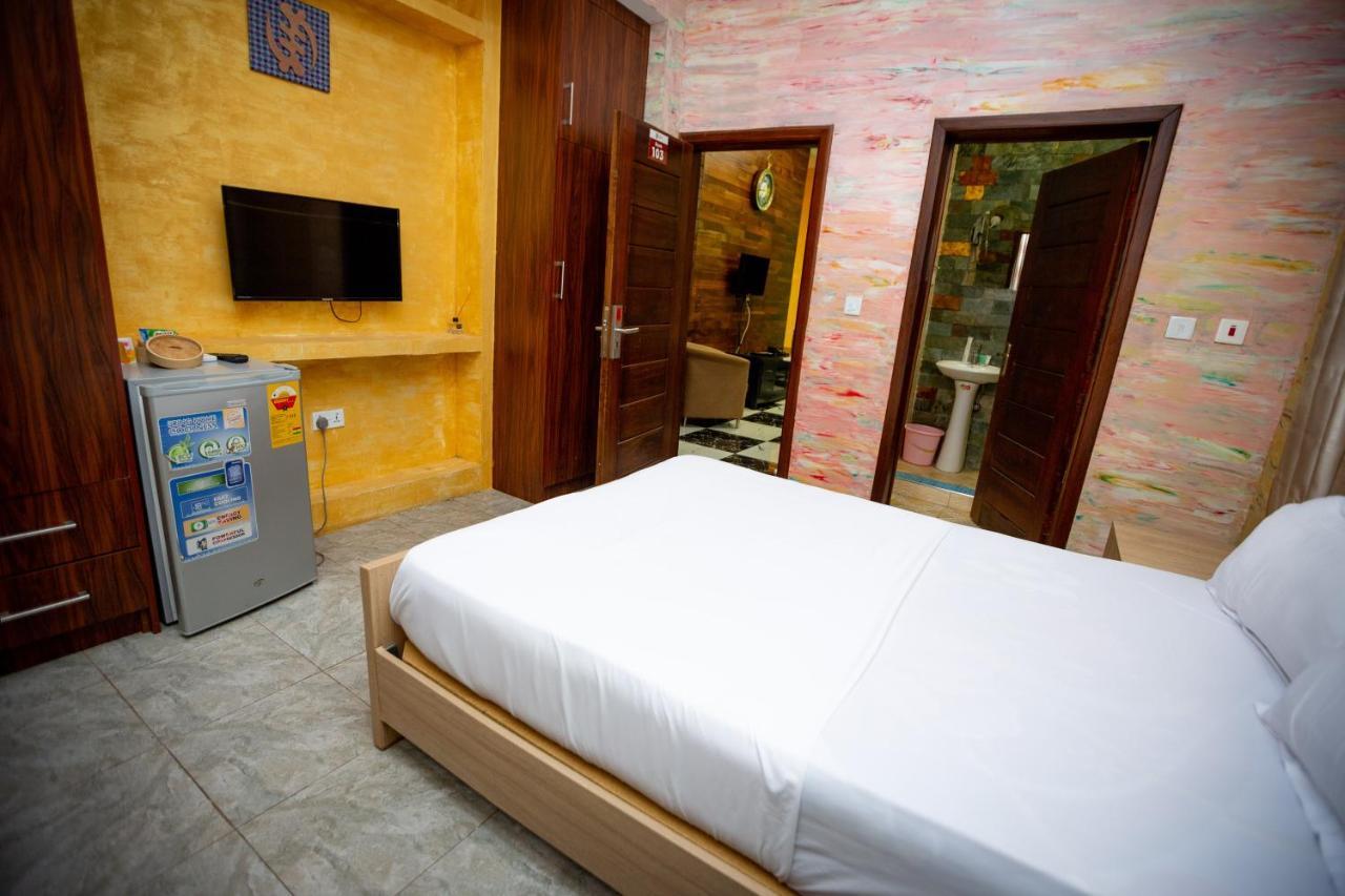 Bays Boutique Apartment Accra Ngoại thất bức ảnh