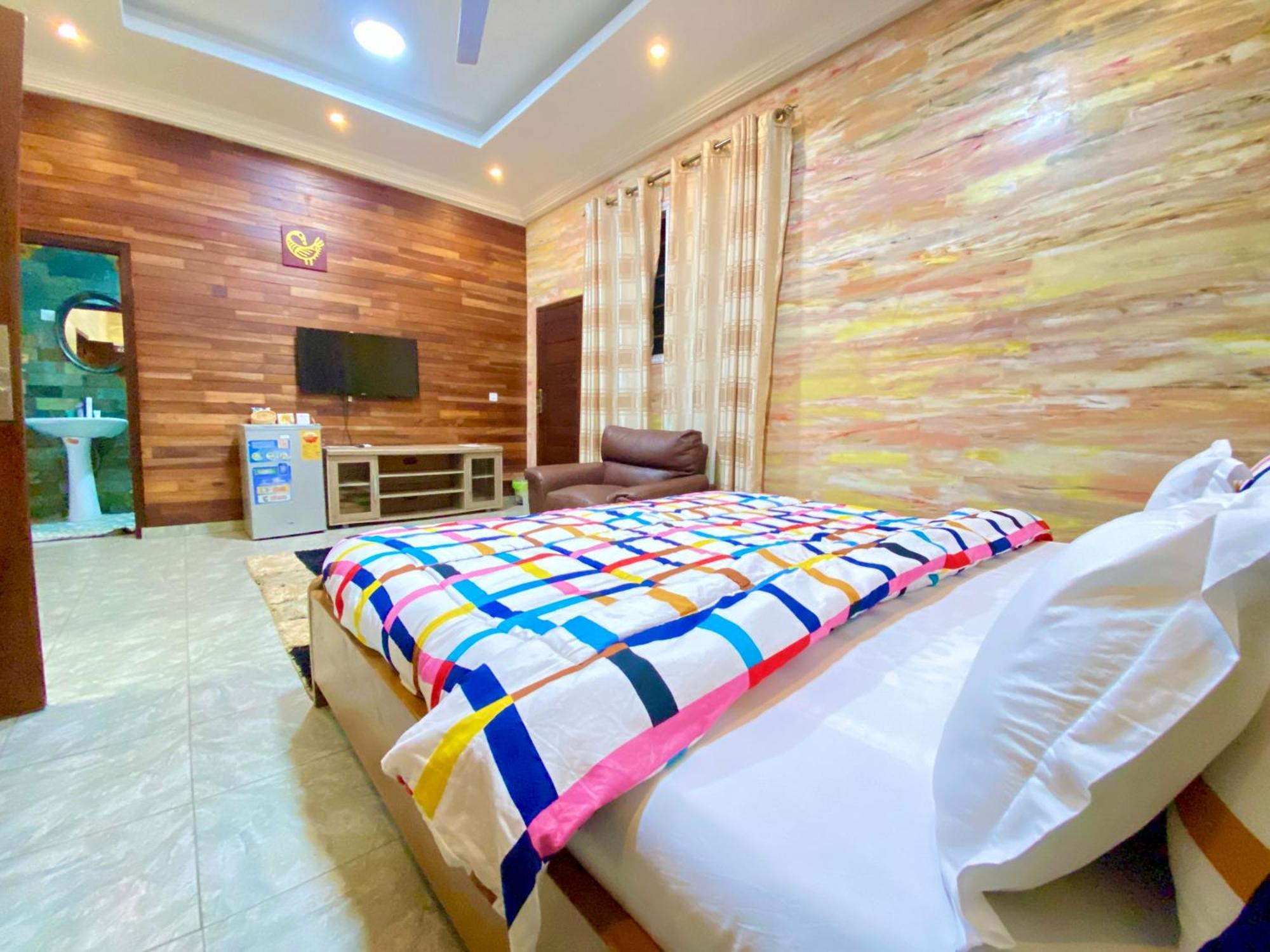 Bays Boutique Apartment Accra Ngoại thất bức ảnh