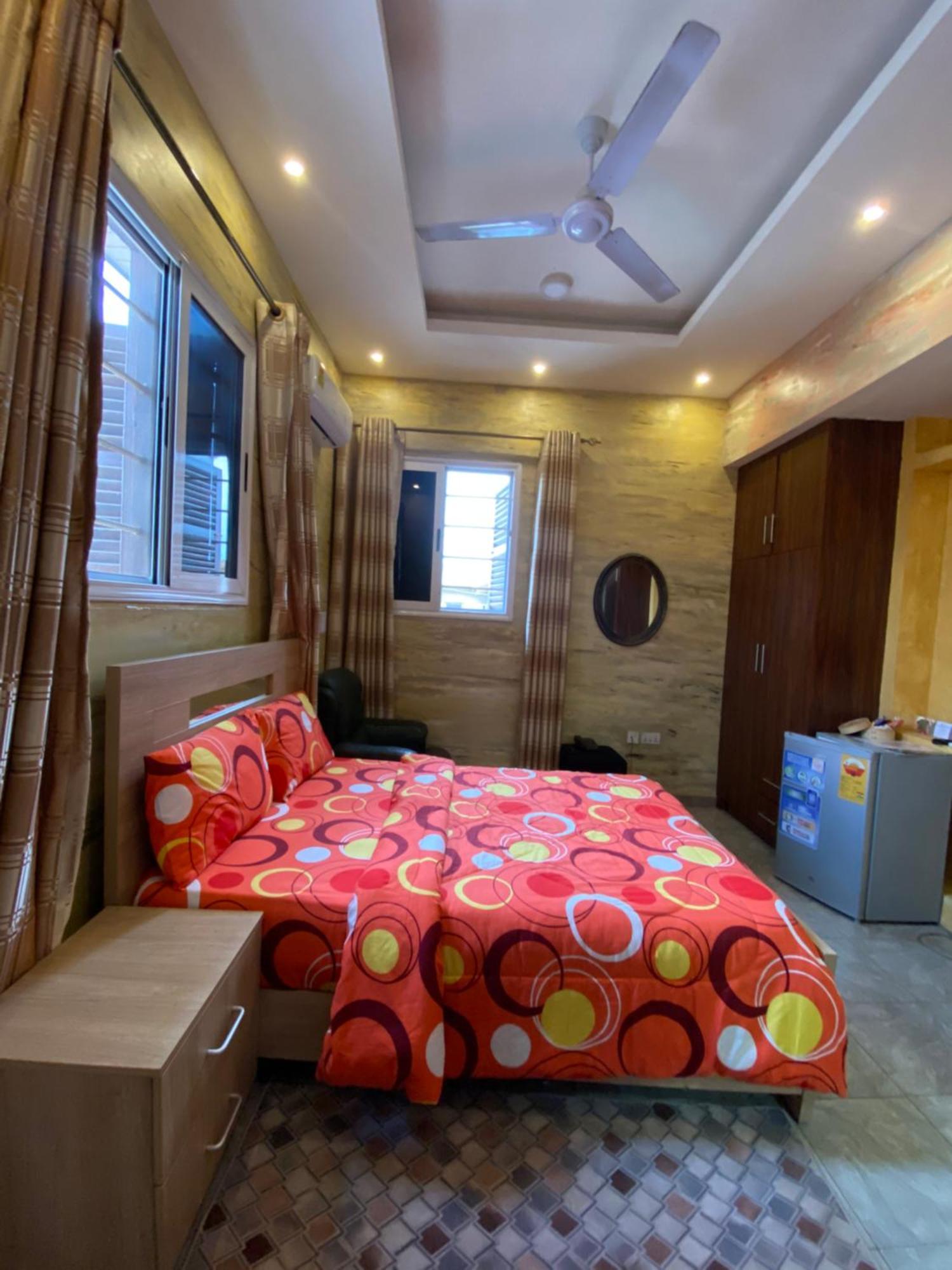 Bays Boutique Apartment Accra Ngoại thất bức ảnh