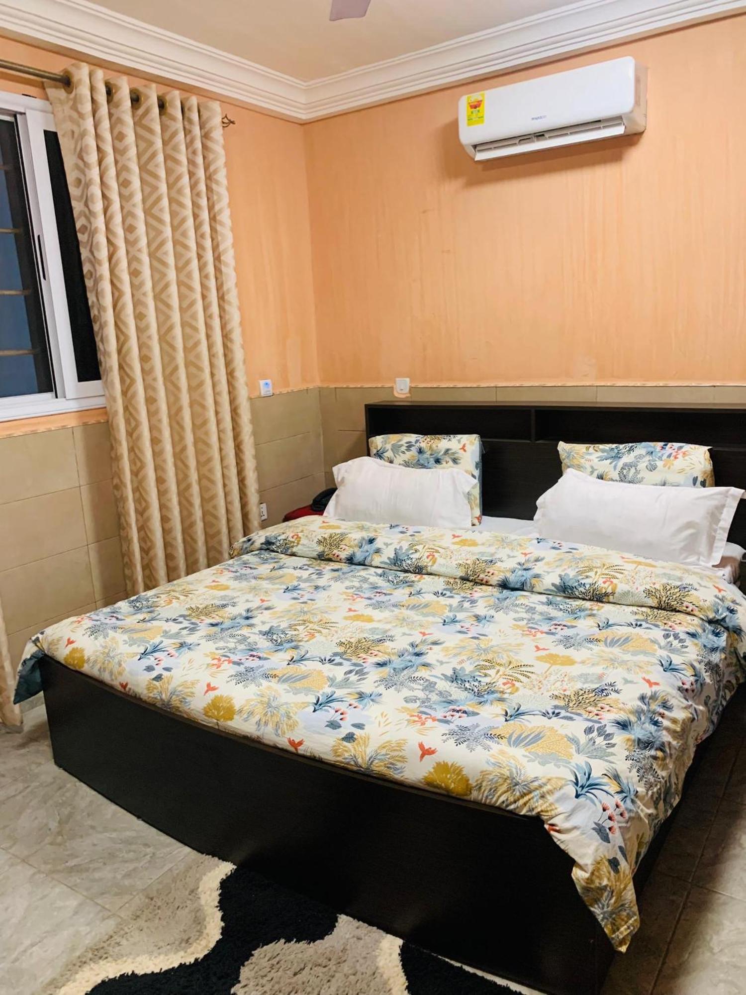 Bays Boutique Apartment Accra Ngoại thất bức ảnh